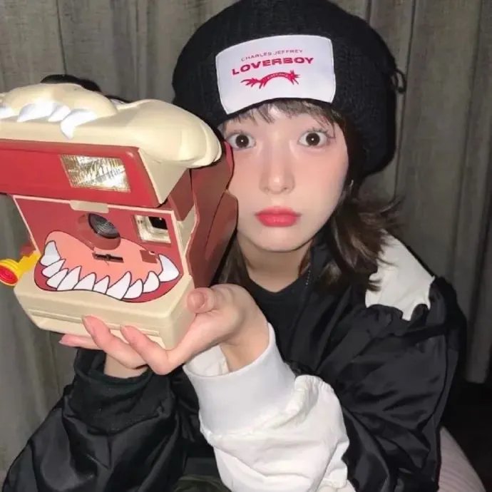 数位束缚 海报